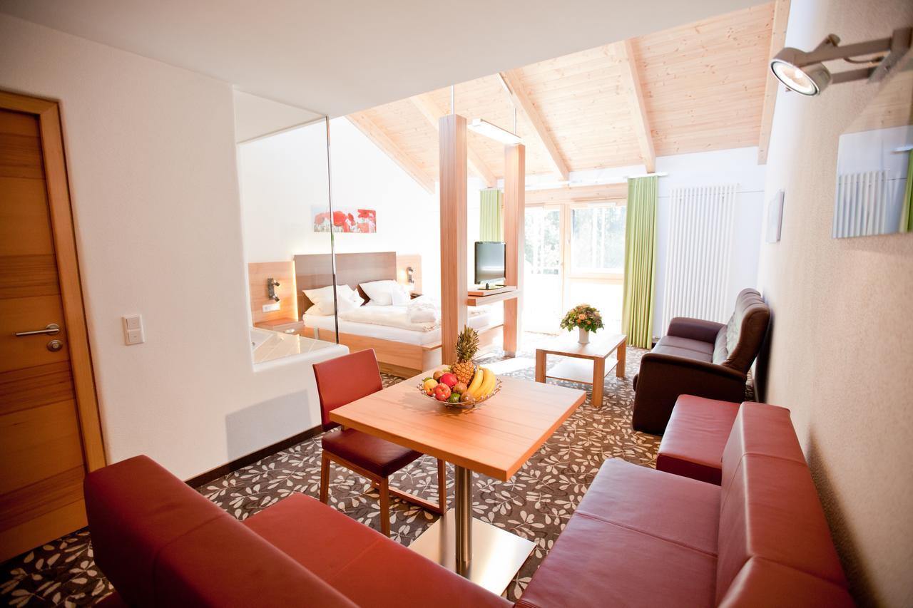 Hotel Und Appartementhof Waldeck Bad Fussing Exterior photo